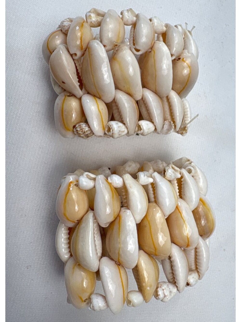 Shell Stretch Napkin Rings Handmade Philippines Natural Cowrie Shells Set - Picture 7 of 11